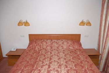 �����  - ����� -3