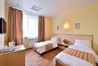 �����-������������3