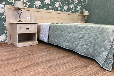 ���� -���