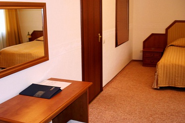 ���� - ����� 4