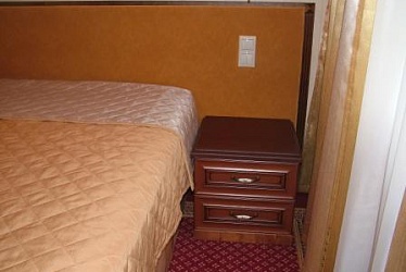 ��������-�������-4