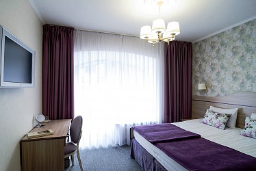 �������-�������